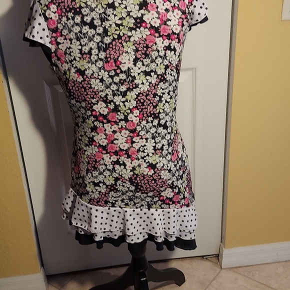 Dress - Picture 4 of 4